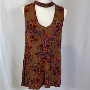 EUC Mossimo Brown Floral Top XL